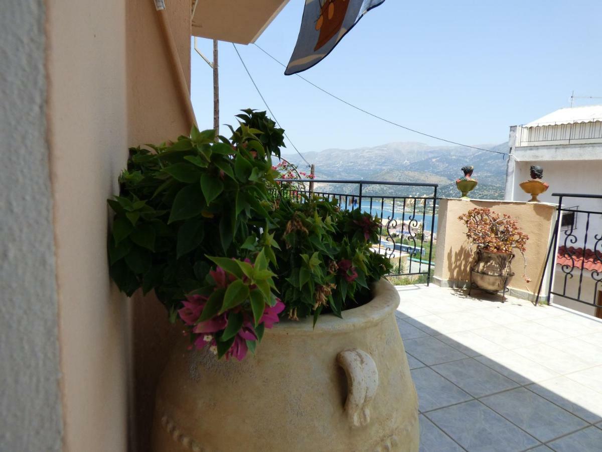 Anna Apartments Argostoli  Buitenkant foto